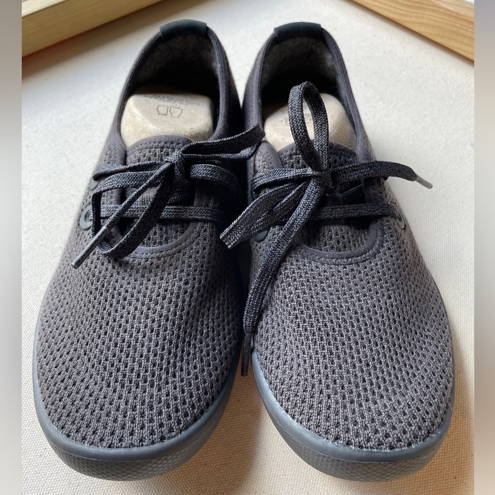 Women’s Allbirds Tree Runners with Lace | Gray | Brand New
